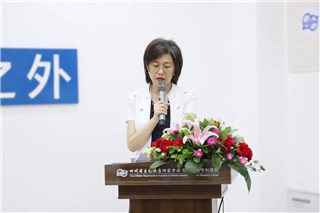 四川省妇幼保健院党委委员、母婴健康中心主任高岩教授